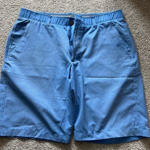 Under Armour golf shorts. Size 36